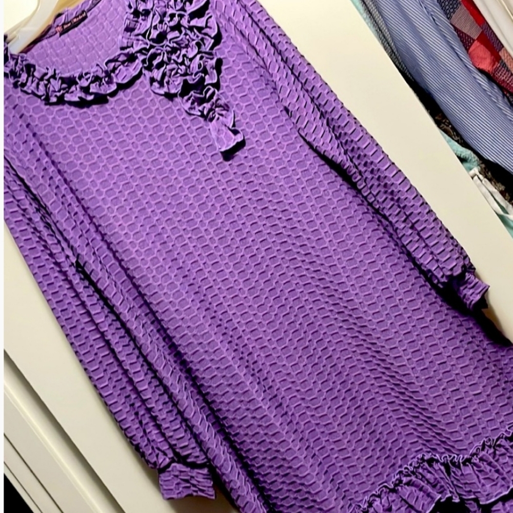 Honeycomb knit blouse